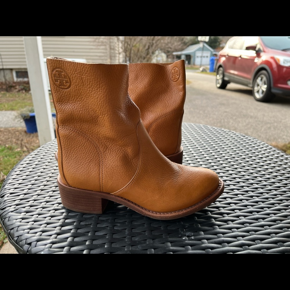 Tory Burch Soft Leather Ankle Boots - Size 5